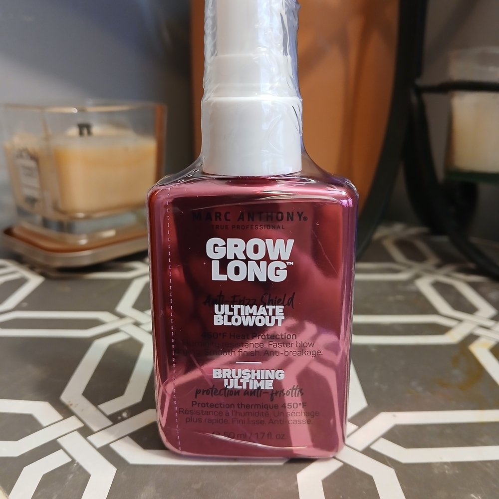 Marc Anthony Grow Long Ultimate Blowout Brushing Lotion - Pink Bottle